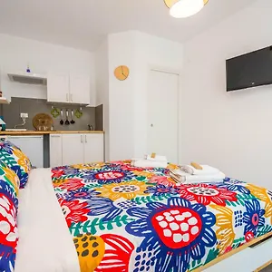 Bed and breakfast Lo&g